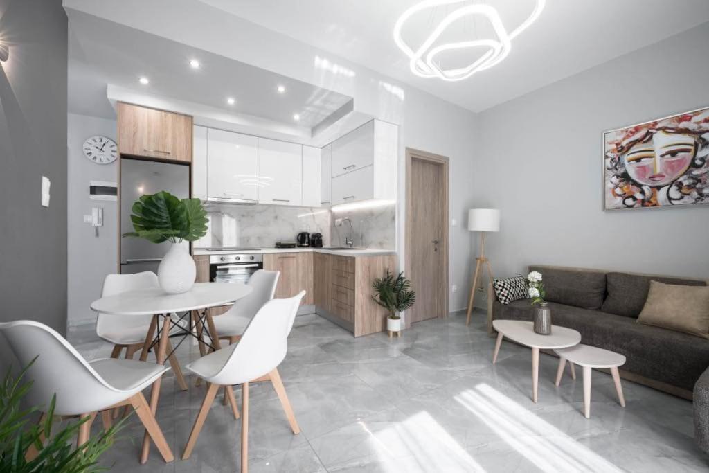 Soleggiato Minimal Apartment Tessalónica Exterior foto